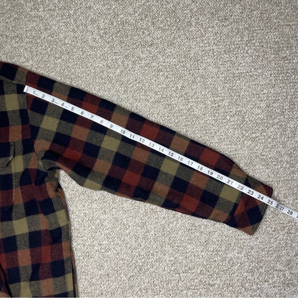 L. L. Bean wool insulated shirt jacket - Picture 11 of 12